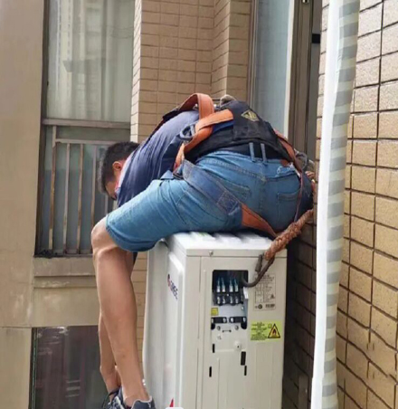 科尔沁右翼中空调移机